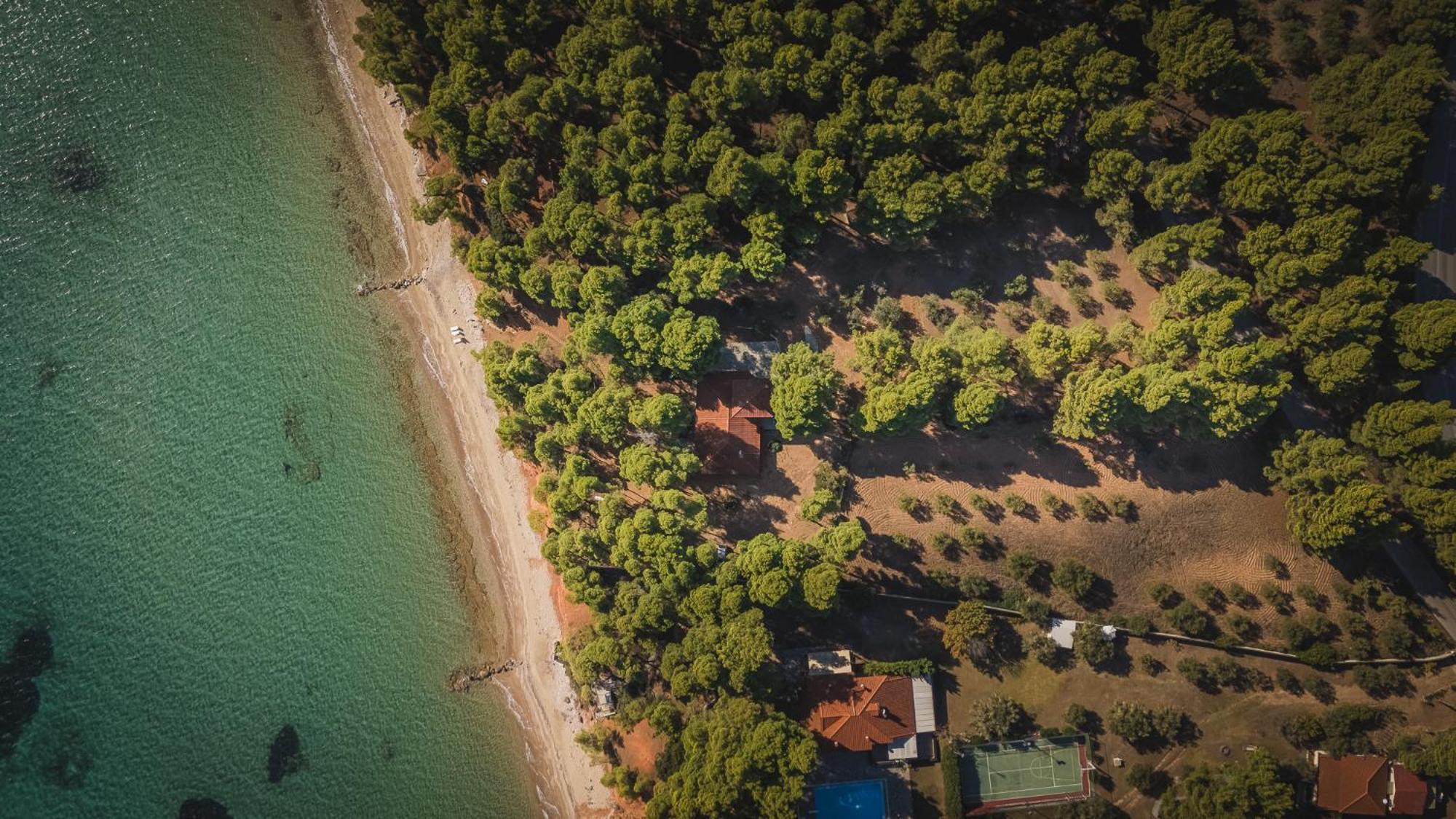 Squirrel Beach Front Villa, Metamorfosi Bagian luar foto